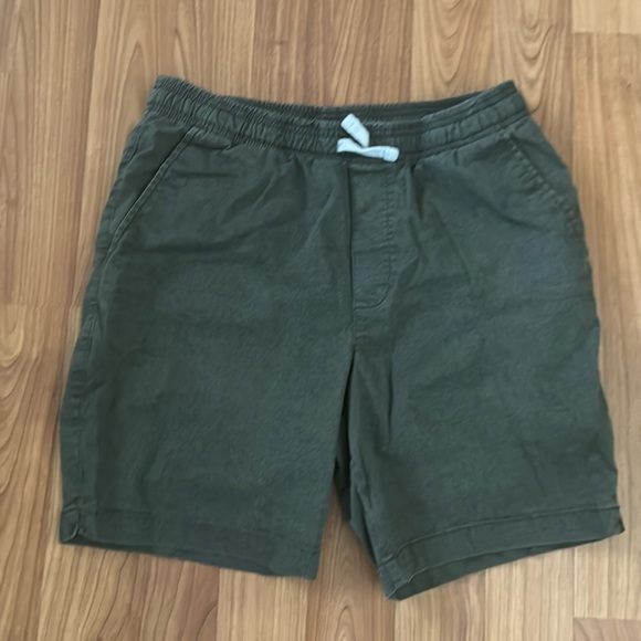 Goodfellow & Co Other - Men’s green goodfellow shorts